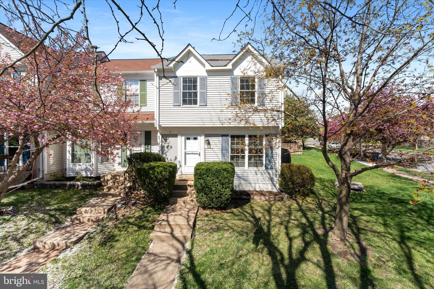 832 Smartts Lane NE, Leesburg