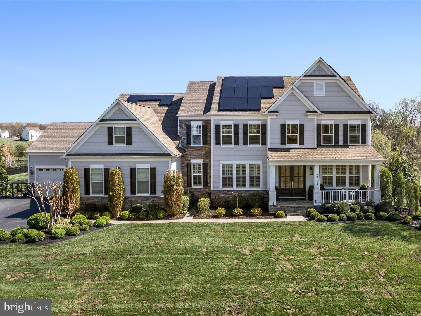 23152 Kingwood Forest Court, Leesburg