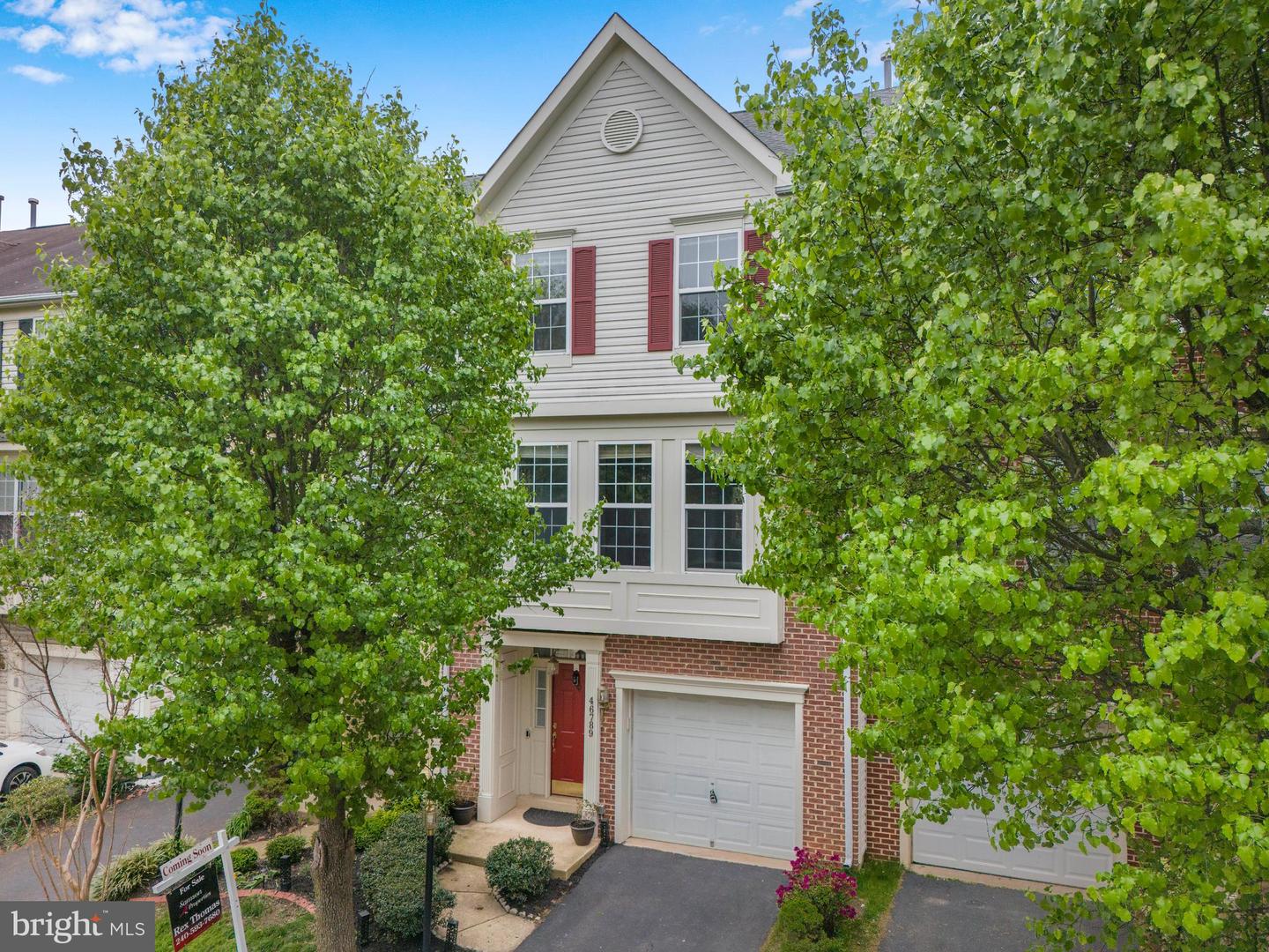 46789 Sweet Birch Terrace, Sterling