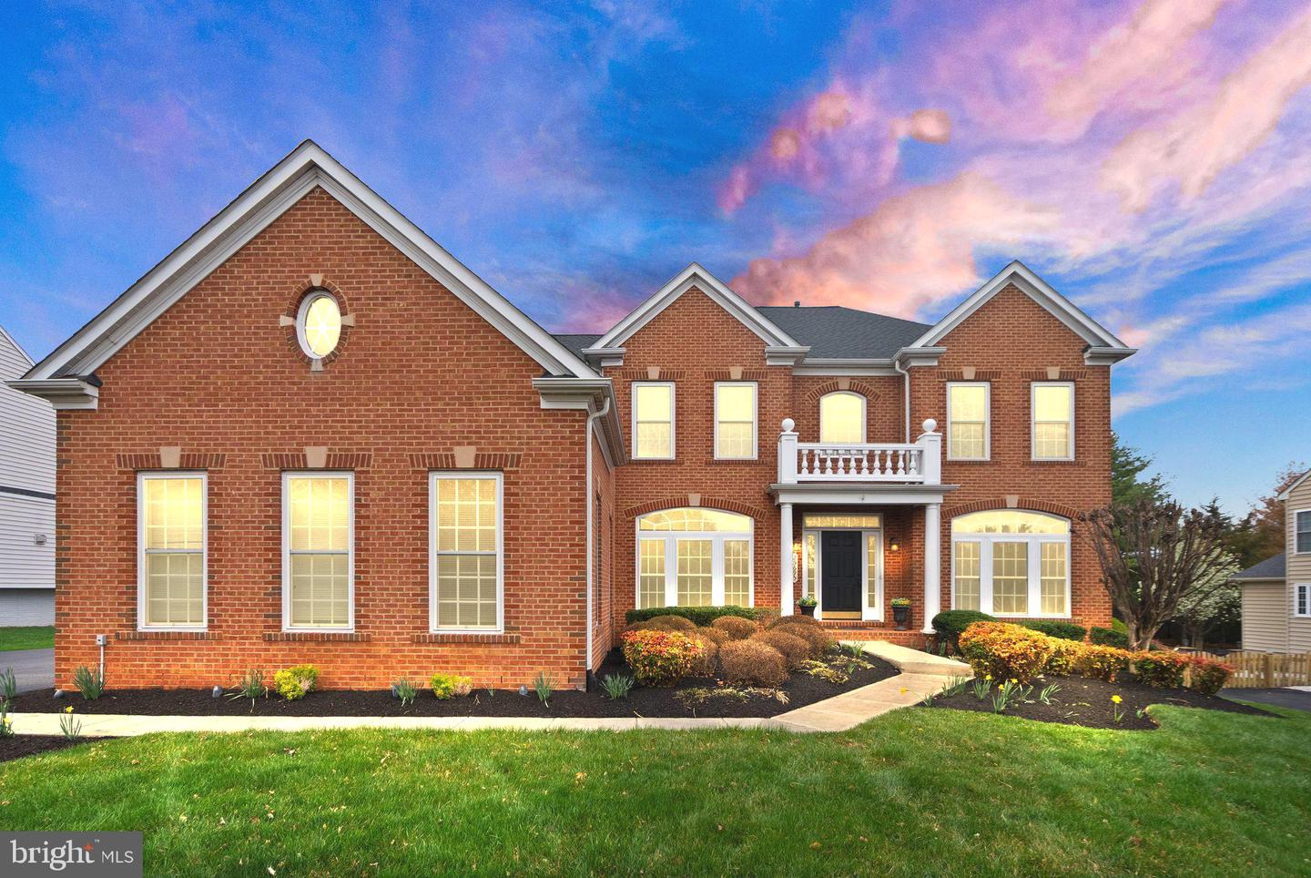 25695 Donerails Chase Drive, Chantilly