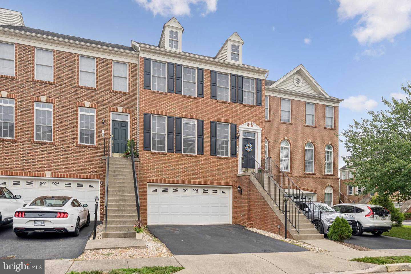 202 Grassy Ridge Terrace, Purcellville