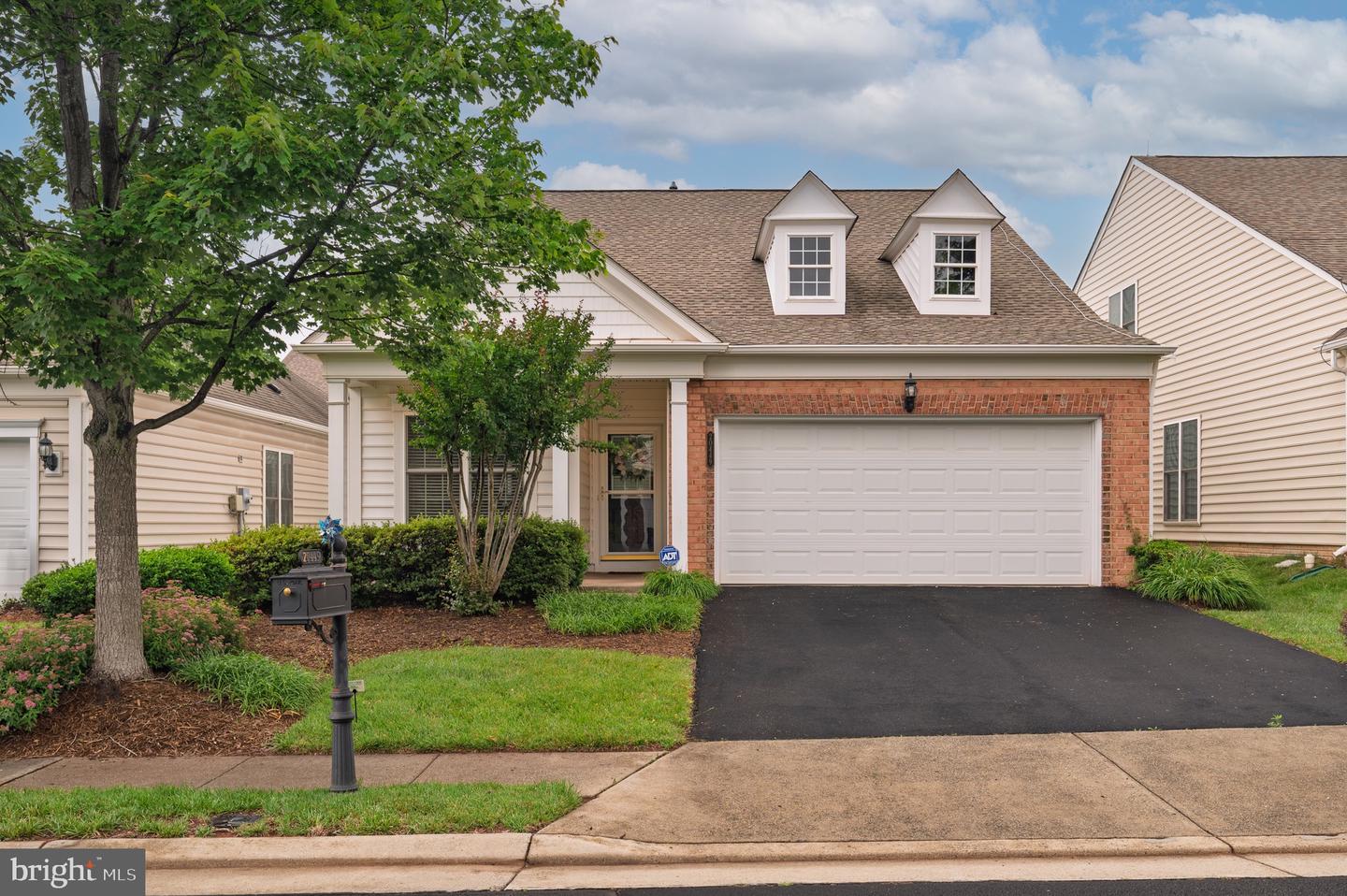 20449 Rosses Point Court, Ashburn