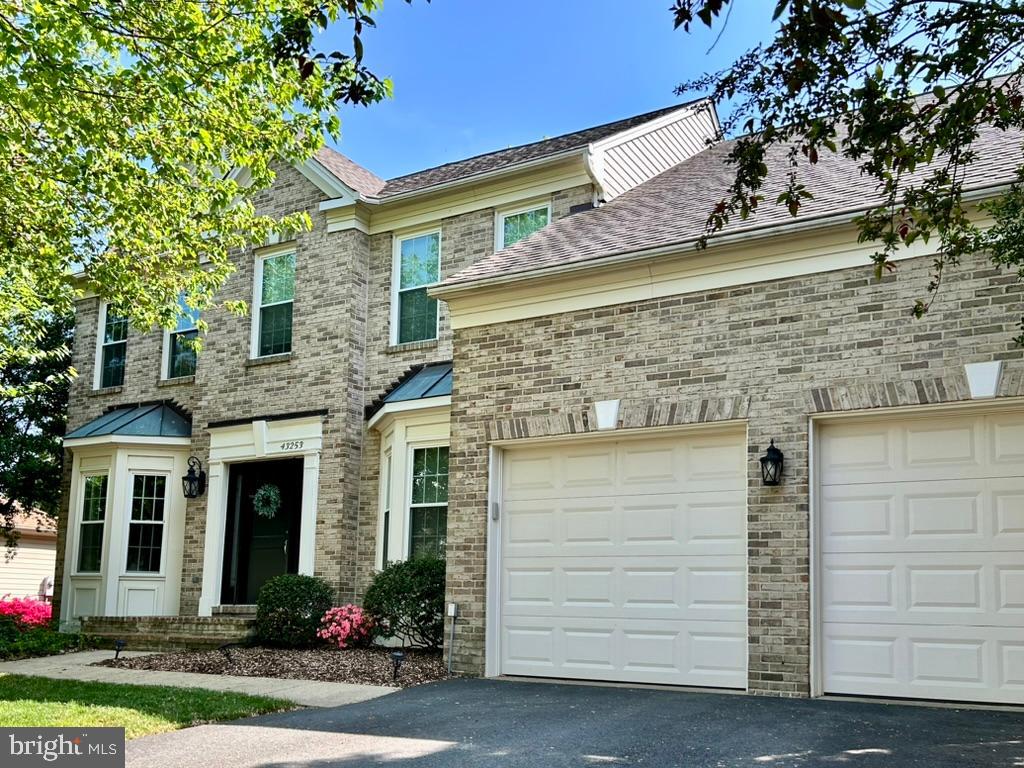 43253 Katie Leigh Court, Ashburn