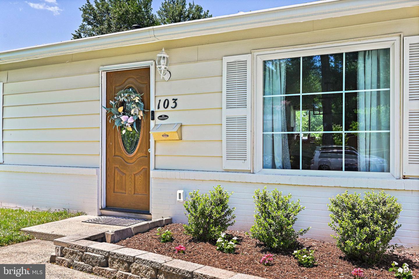 103 N Cypress Road, Sterling