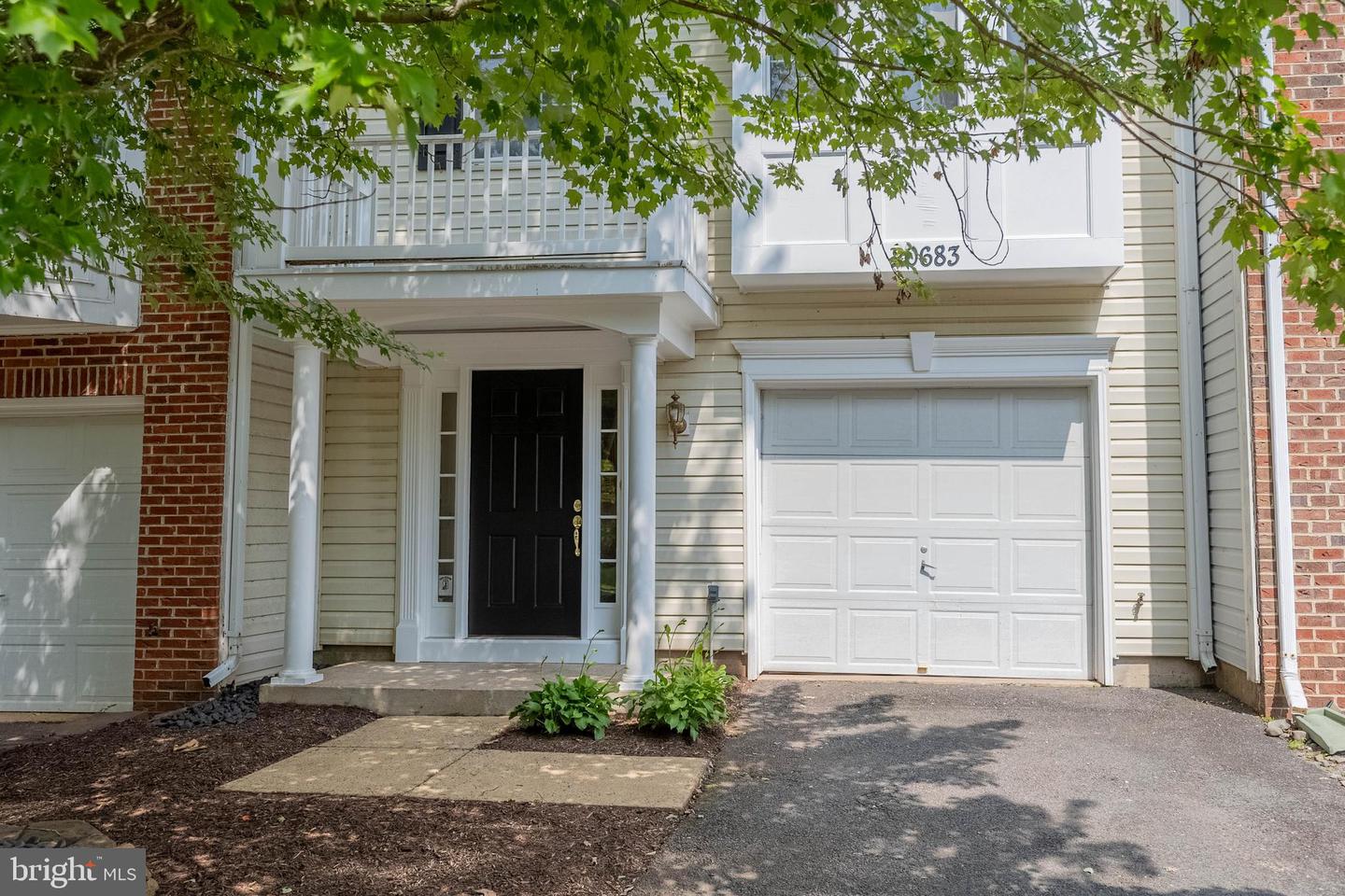 20683 Waterfall Branch Terrace, Sterling