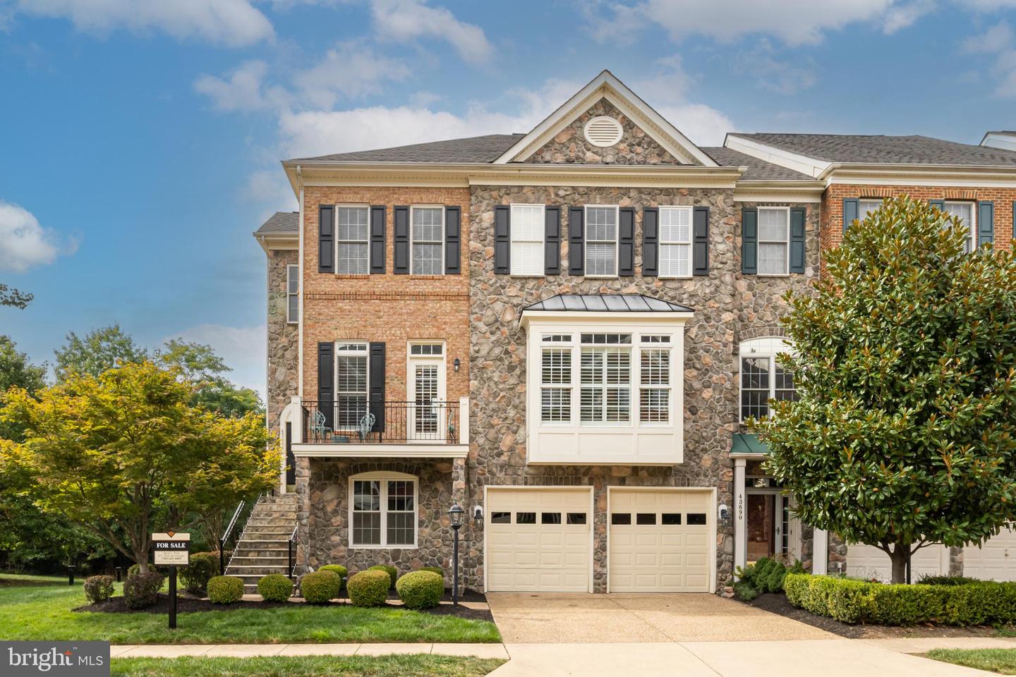 43688 Lees Mill Square, Leesburg