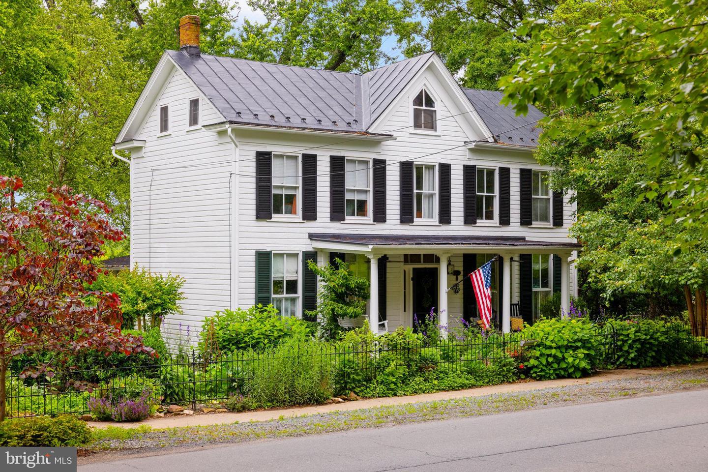 15567 Second Street, Waterford