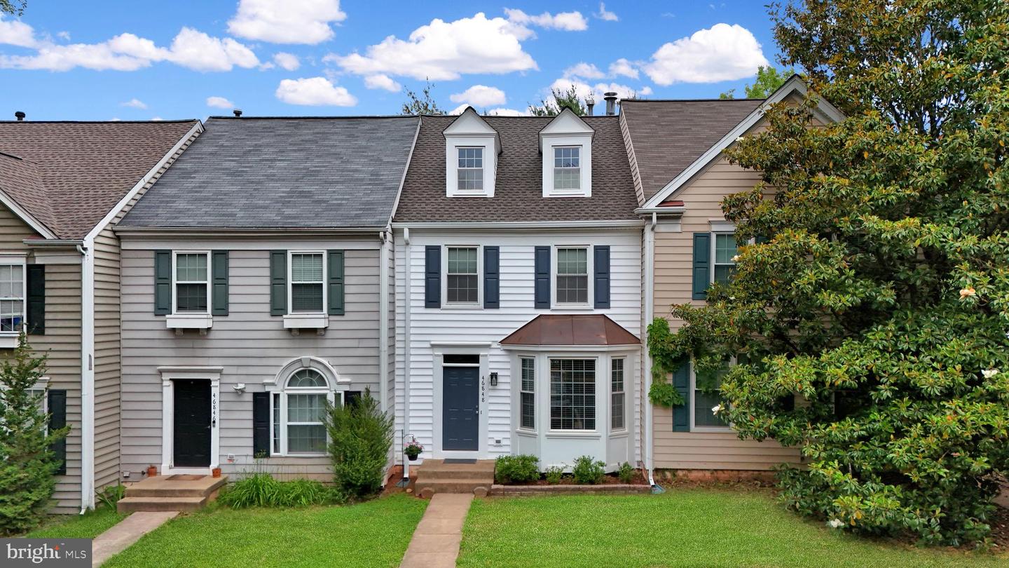 46848 Lacroys Point Terrace, Sterling