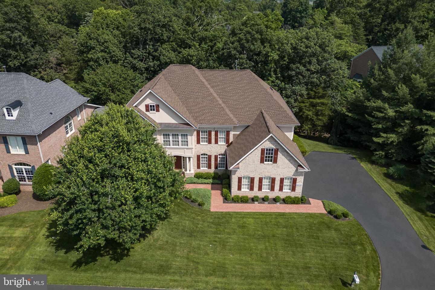 18256 Shinniecock Hills Place, Leesburg