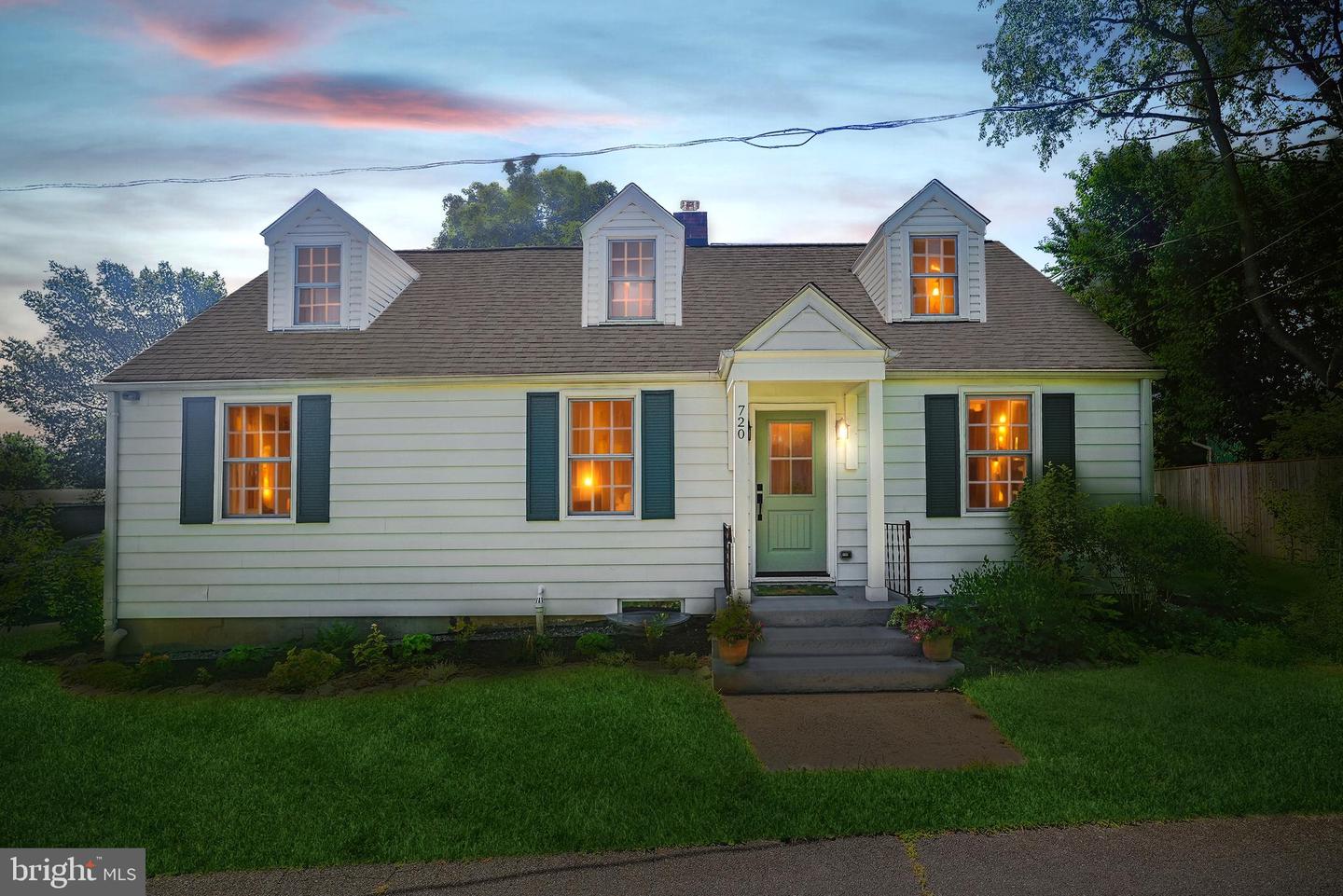 720 E Stephens Lane, Purcellville