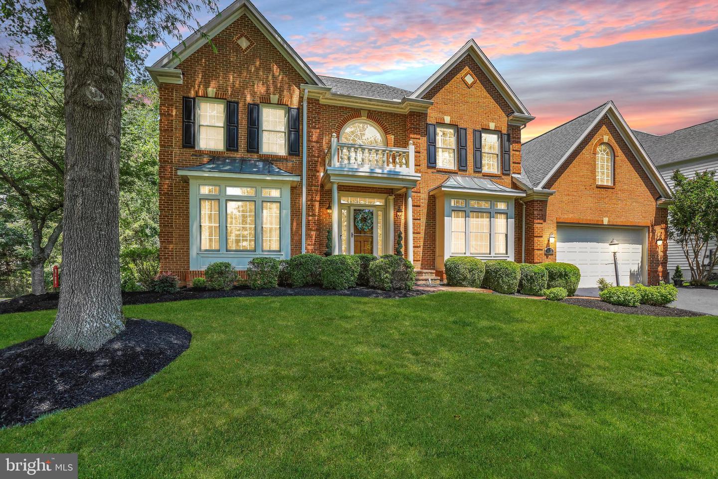 18301 Mid Ocean Place, Leesburg