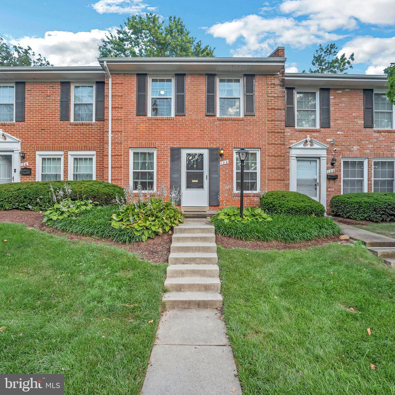 126 N Baylor Drive, Sterling