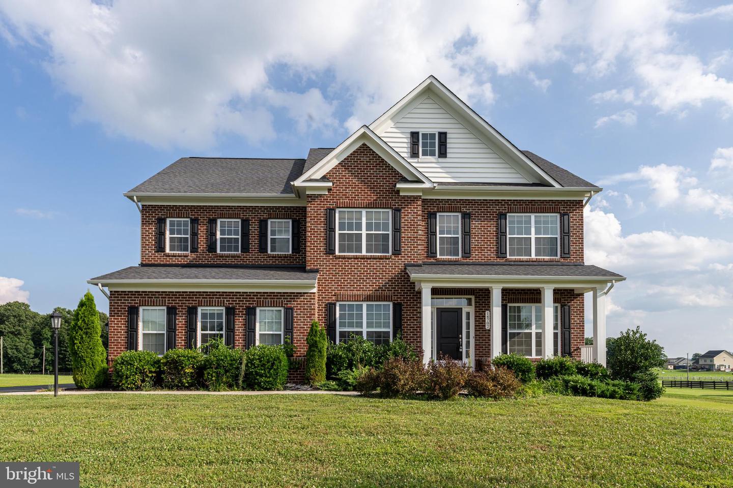 14782 Falconaire Place, Leesburg