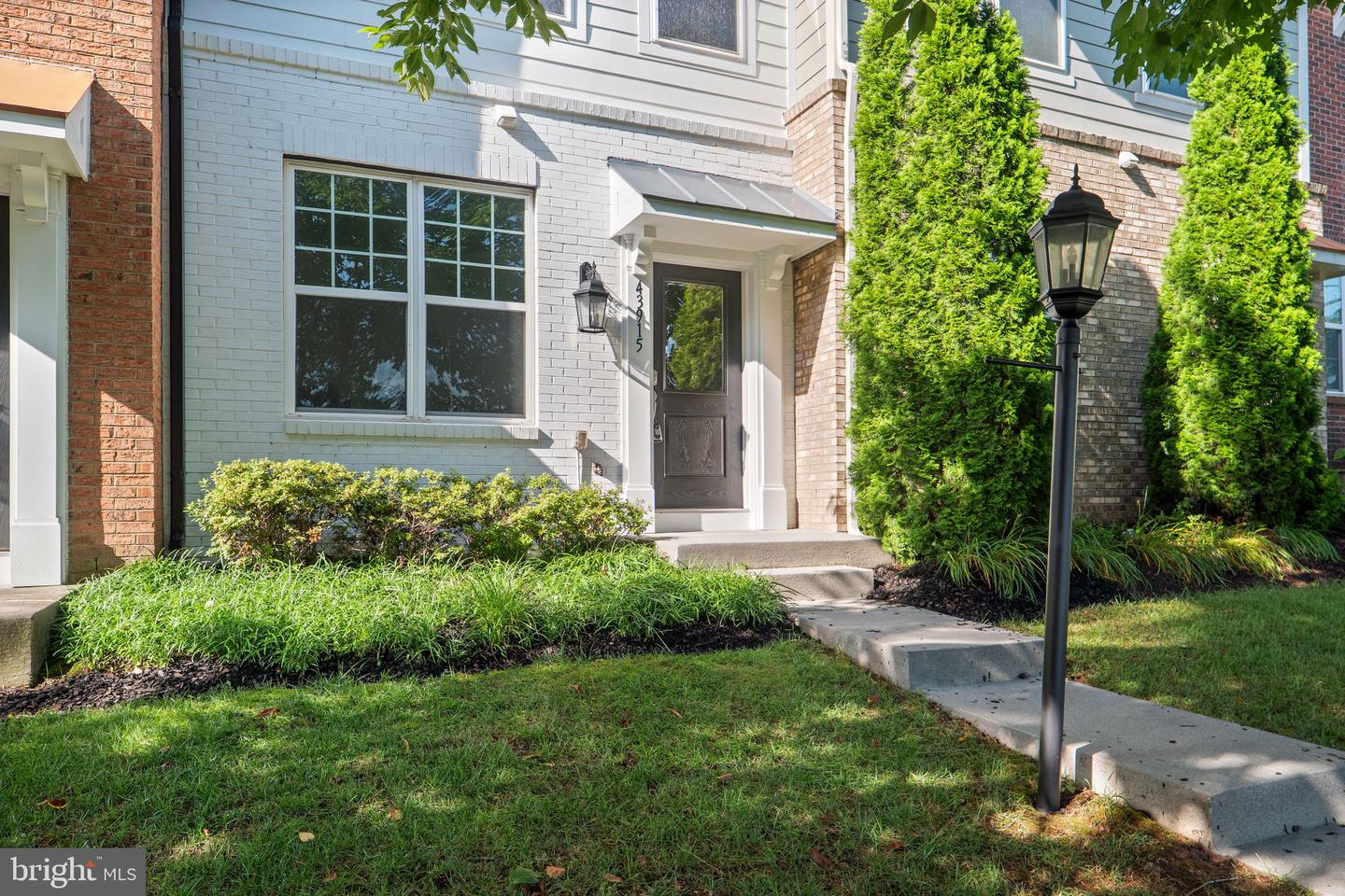 43915 Eastgate View Drive, Chantilly