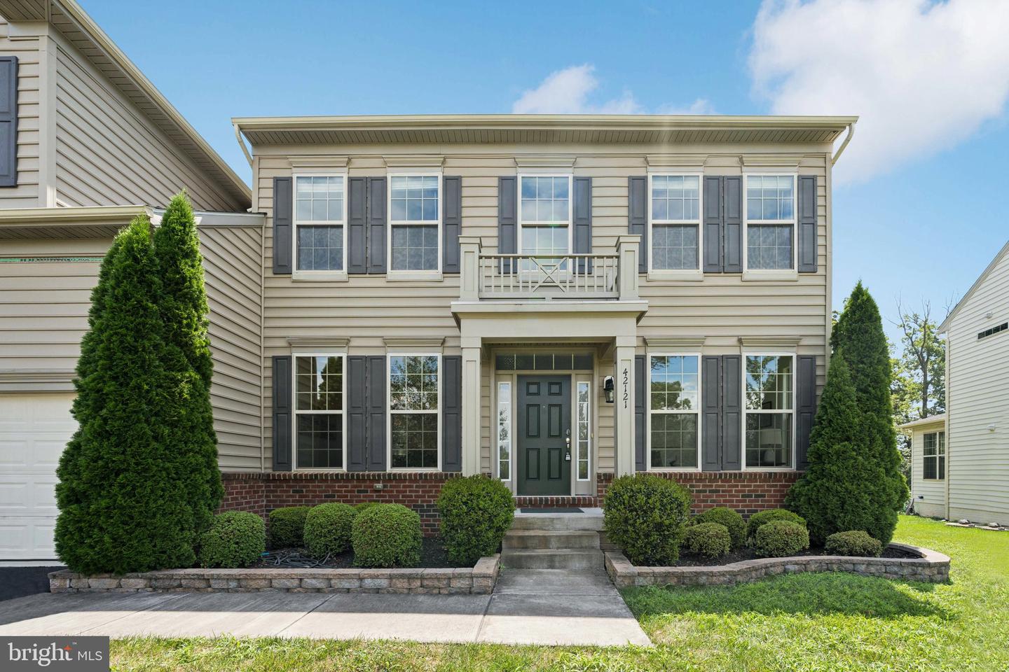 42121 Oak Crest Circle, Aldie