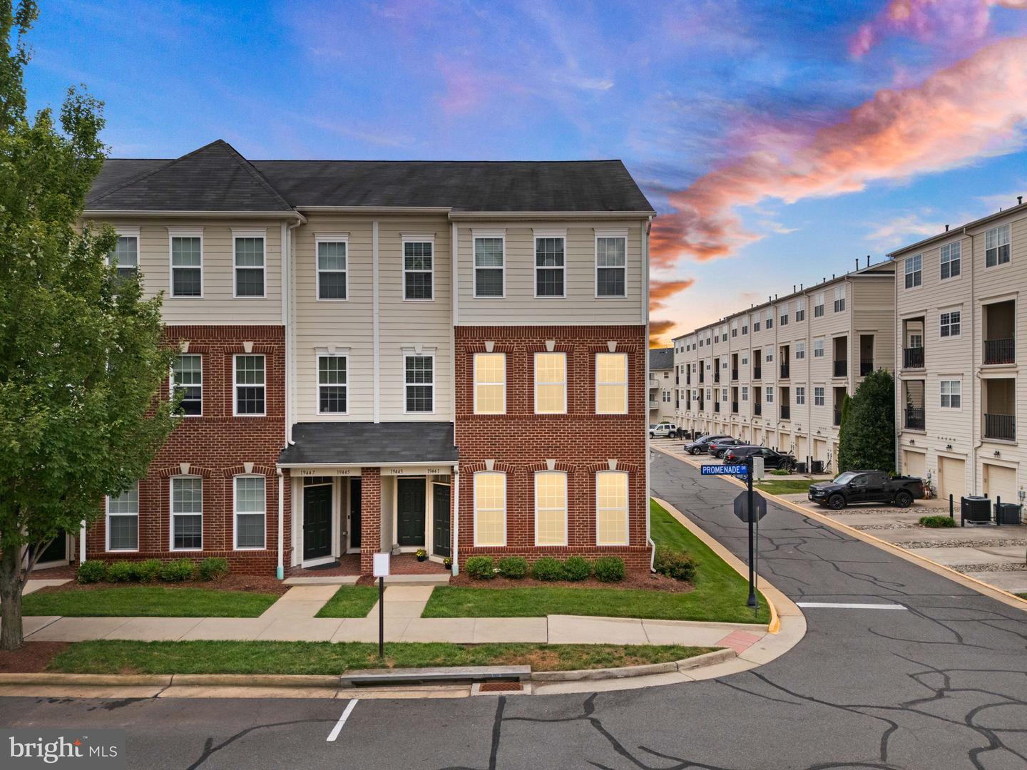 19441 Promenade Drive, Leesburg