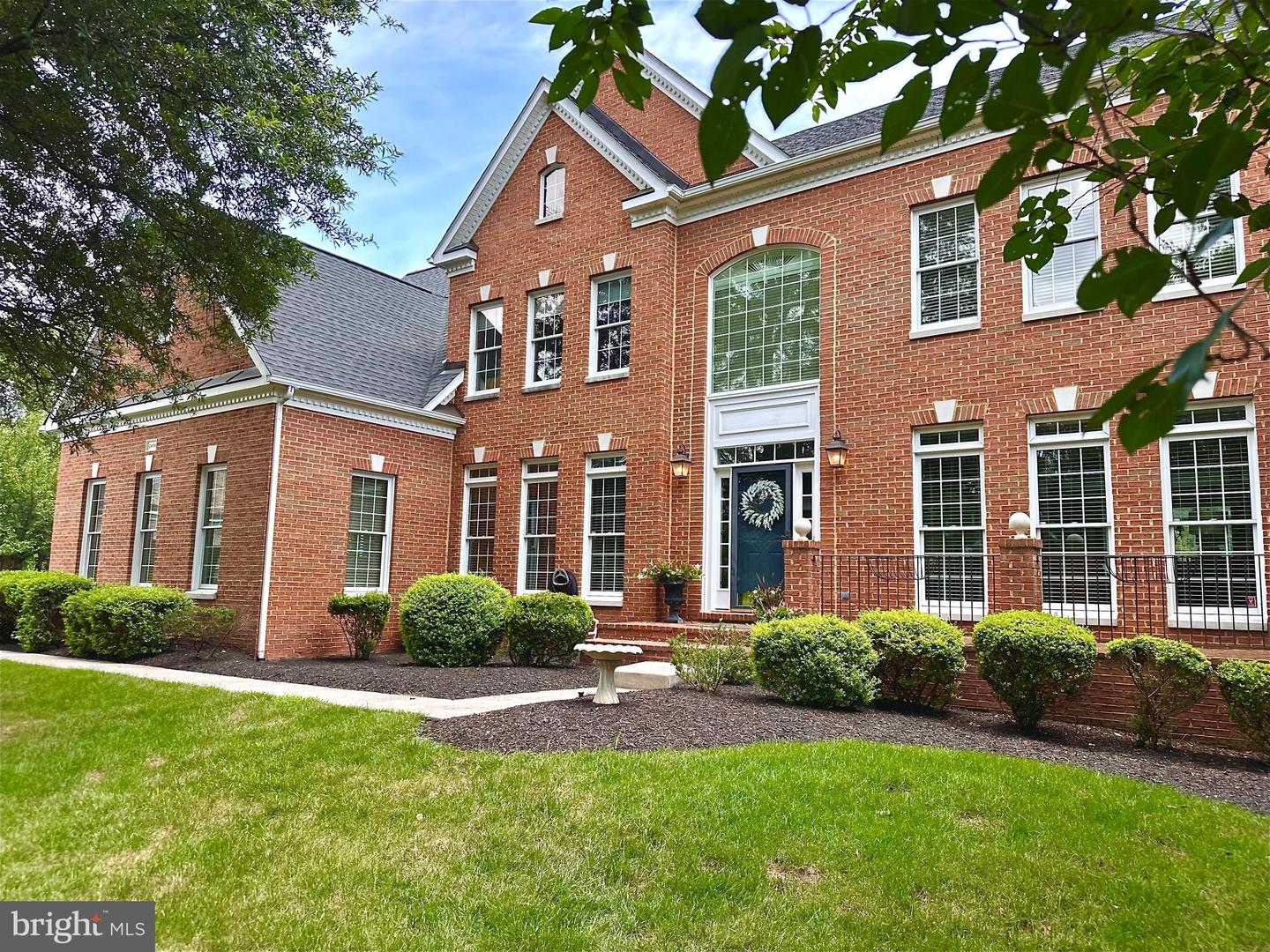 24198 Heather Field Court, Aldie