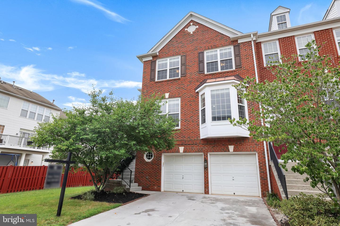 22676 Simonet Blanc Terrace, Ashburn