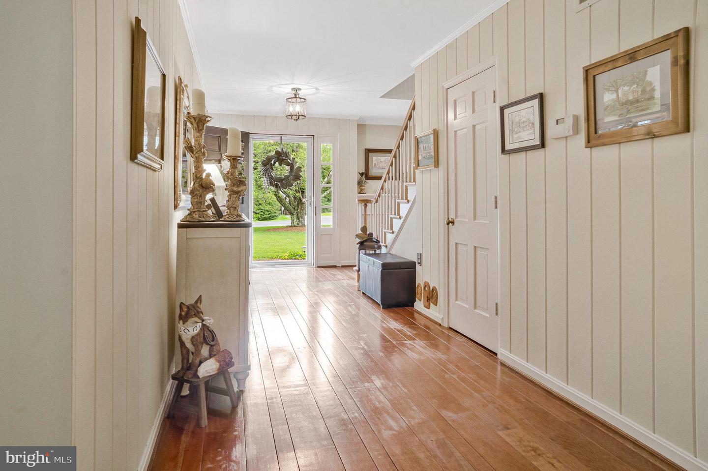 1000 W Country Club Drive W, Purcellville