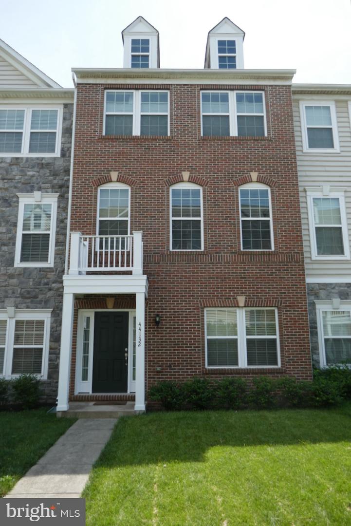 44132 Puma Square, Chantilly