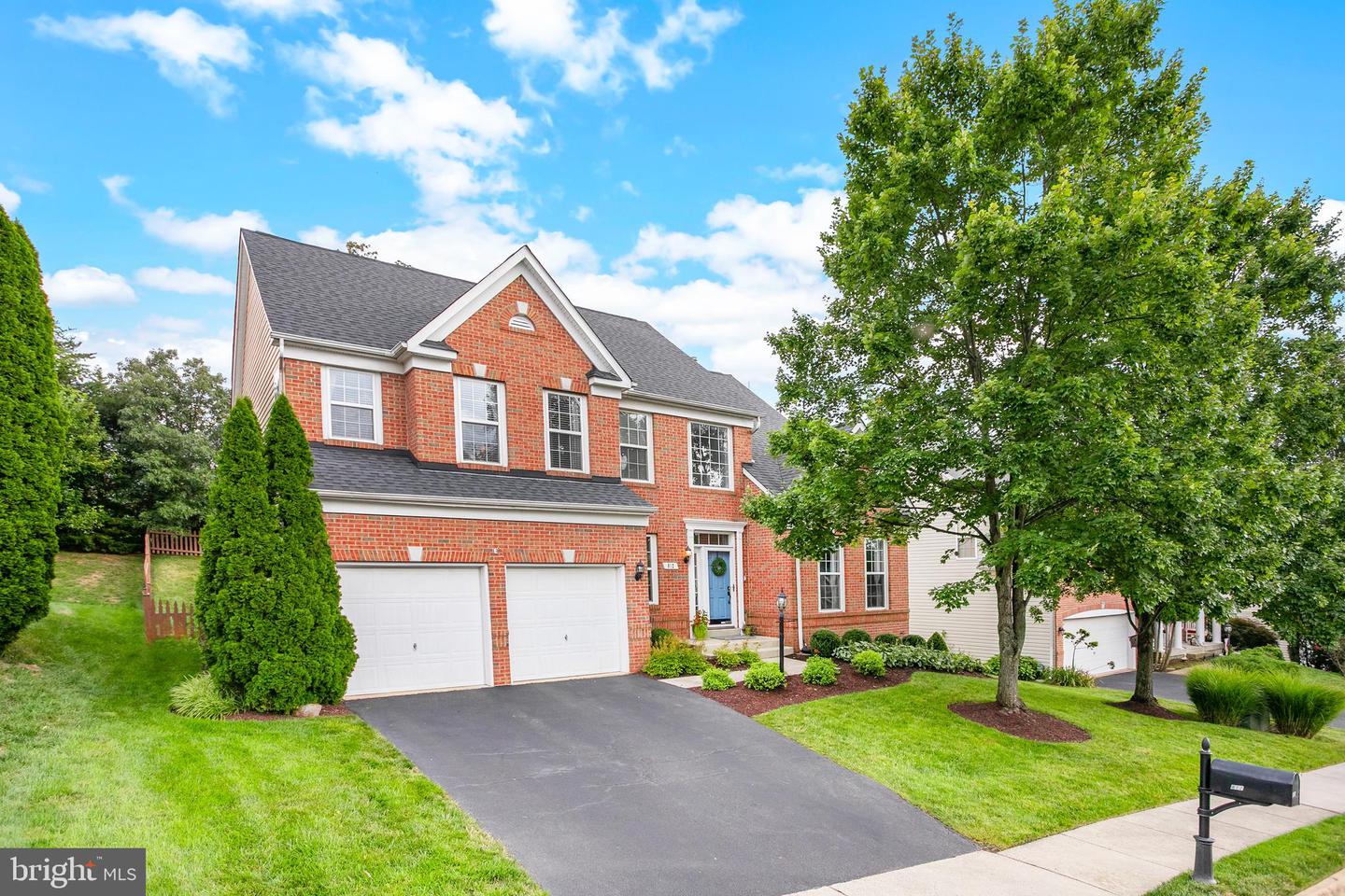 812 Larch Valley Court NE, Leesburg