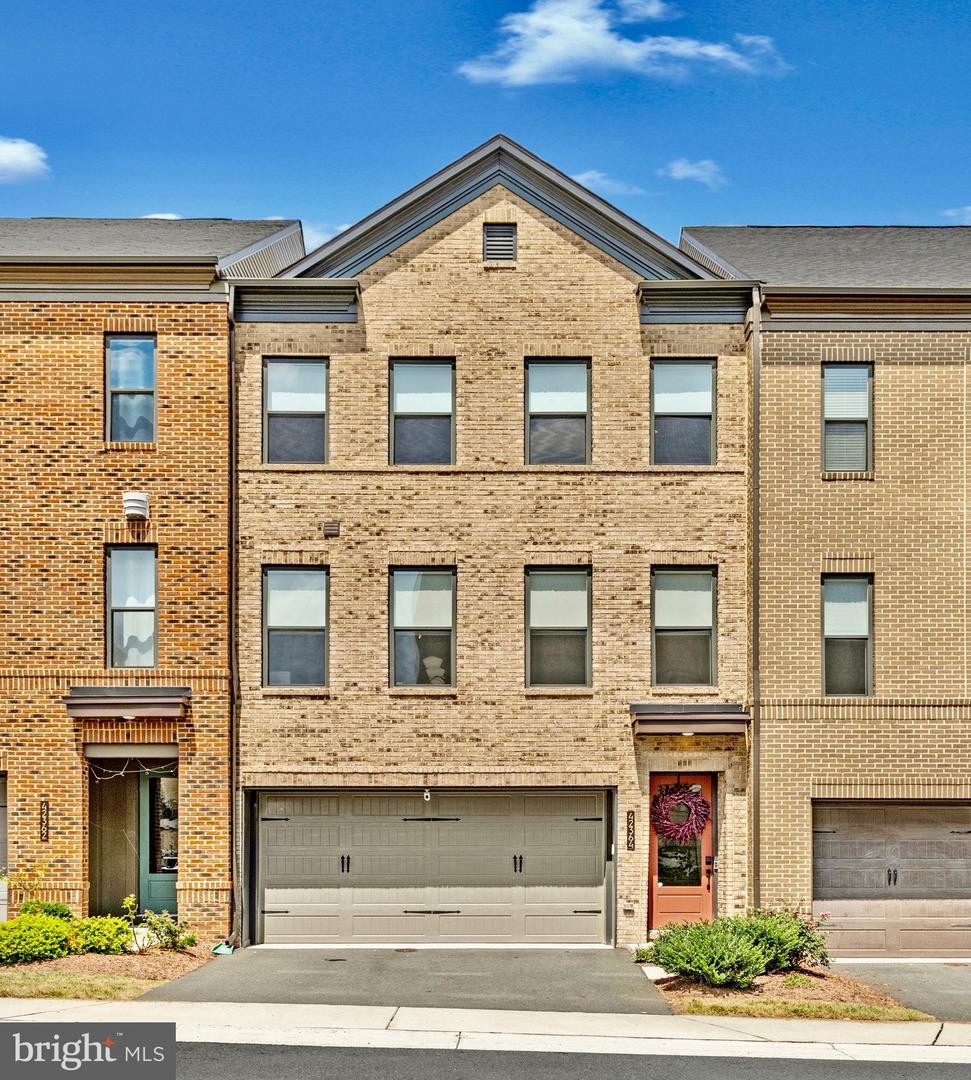 42364 Zenith Terrace, Ashburn