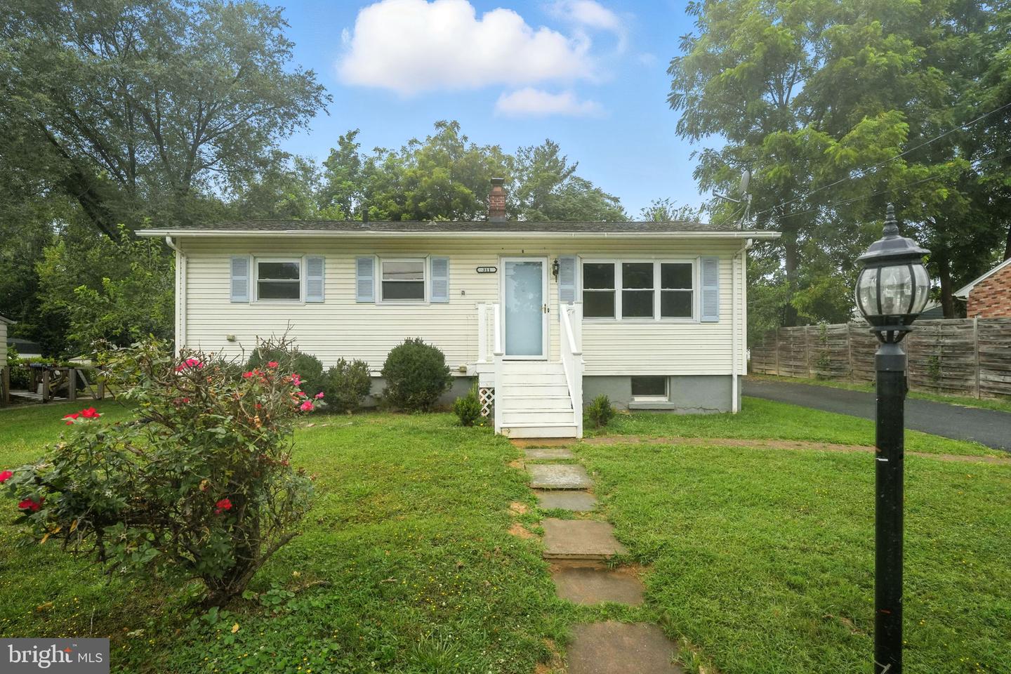 311 S 26th Street, Purcellville
