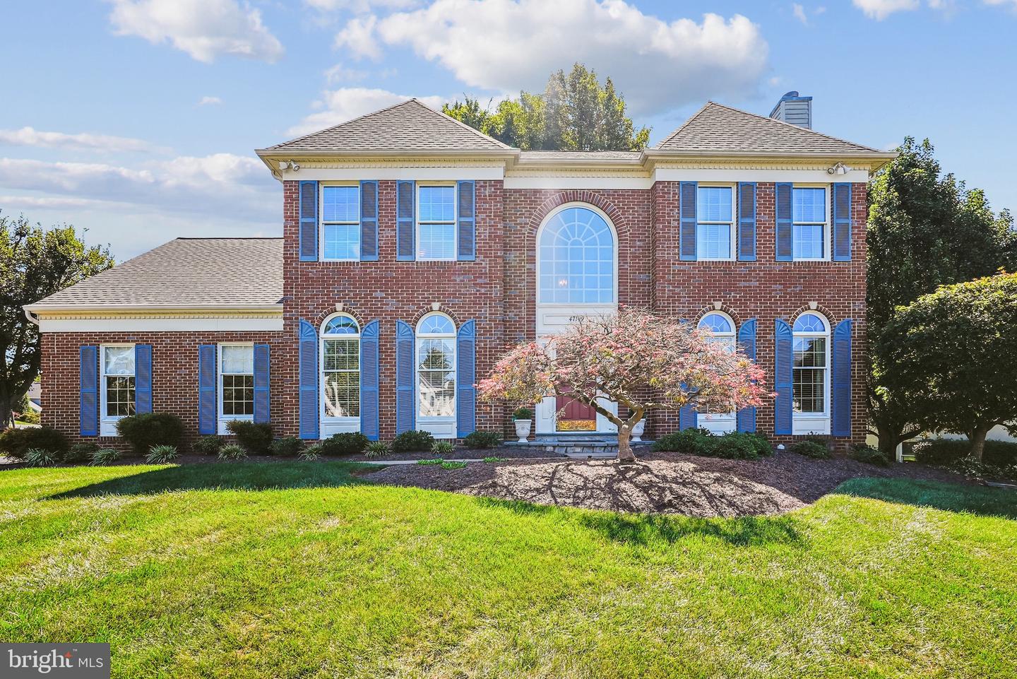 47199 Brasswood Place, Sterling