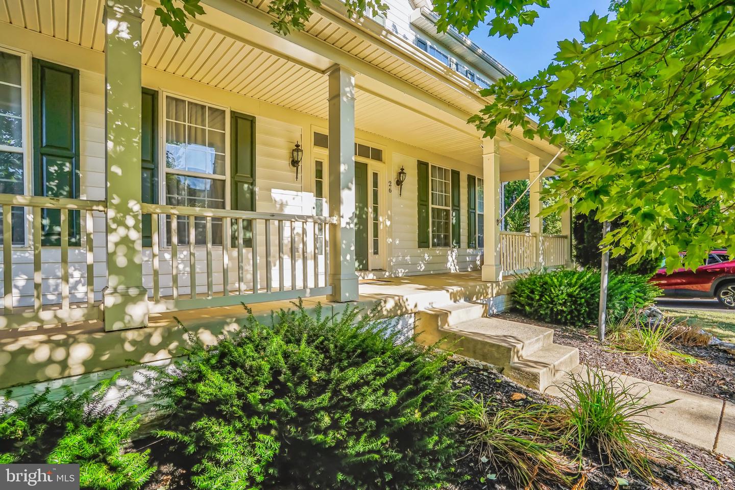 26 Cooper Run Street, Lovettsville