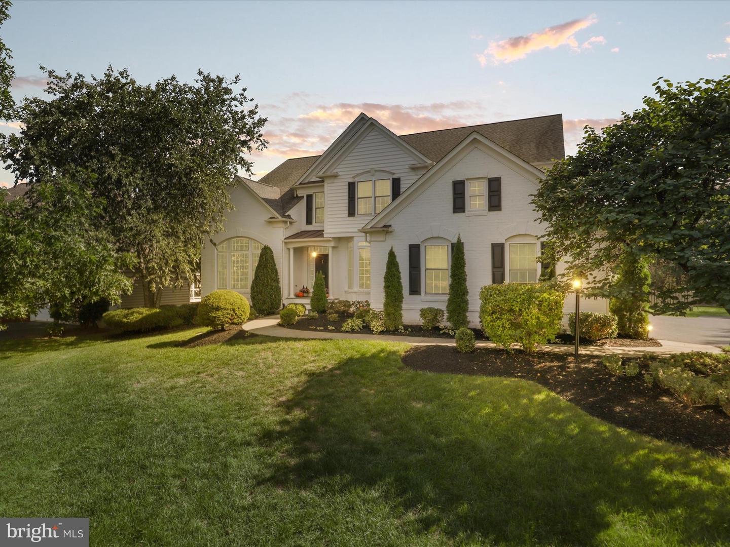 43769 Churchill Glen Drive, Chantilly