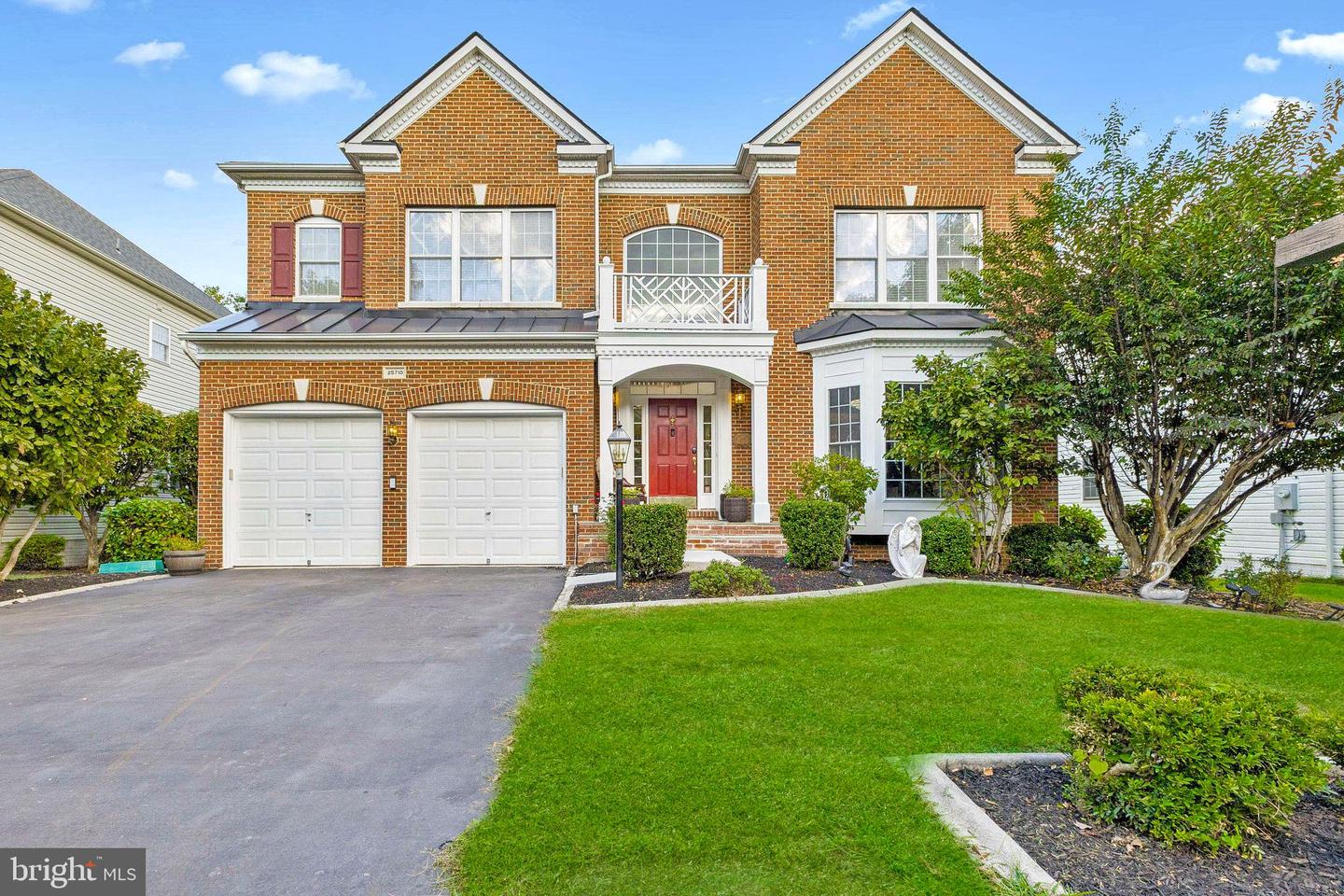 25710 S Village Drive, Chantilly