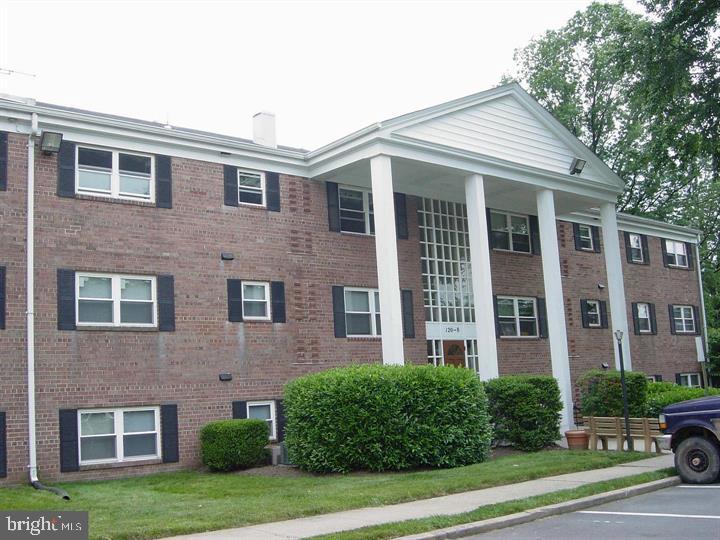 120 Washington Street NE #12, Leesburg