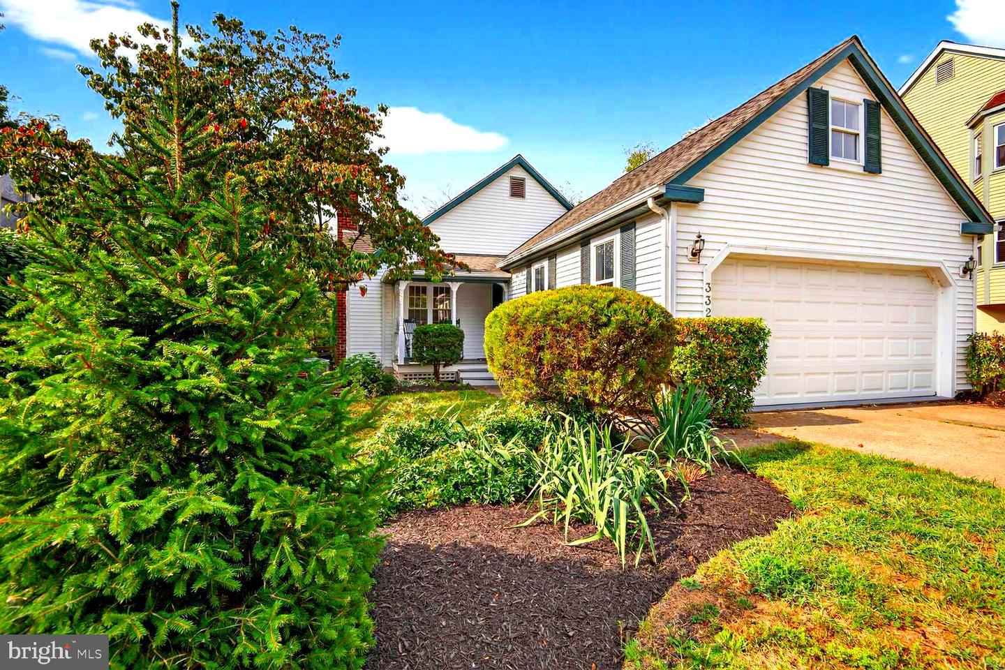 332 Loudoun Street SW, Leesburg