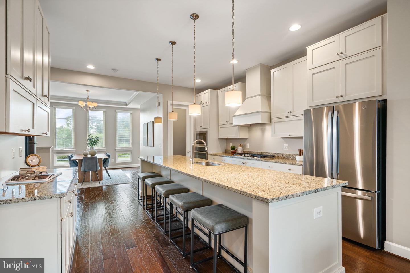 20396 Roslindale Drive, Ashburn