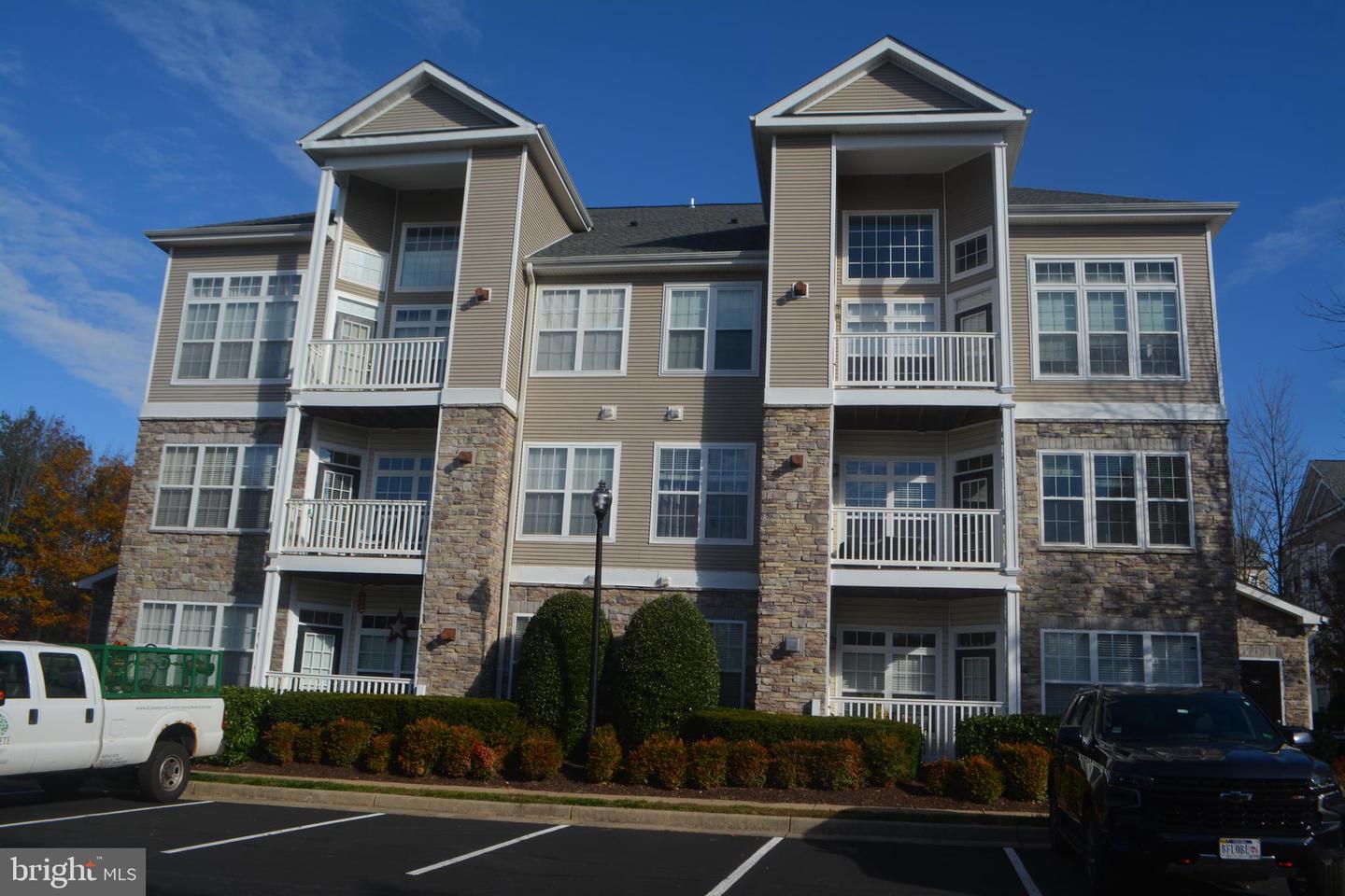 505 Sunset View Terrace SE #104, Leesburg