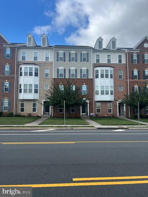 43841 Centergate Drive, Ashburn