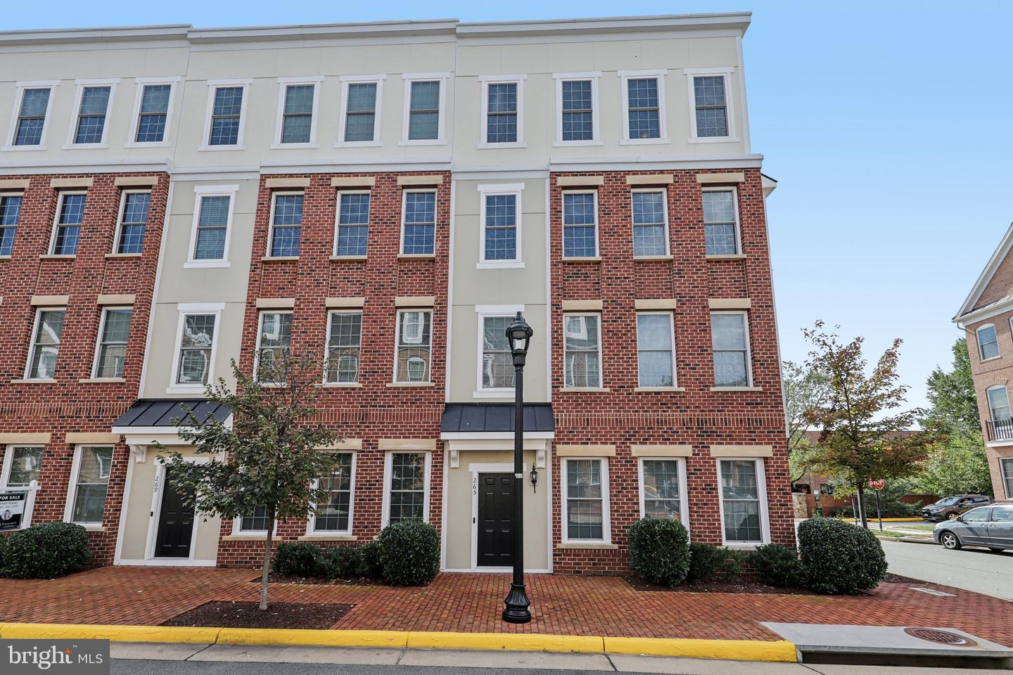 265 High Rail Terrace SE, Leesburg