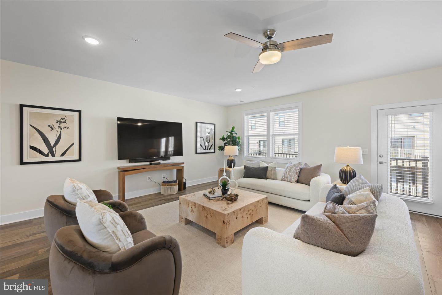 44840 Tiverton Square, Ashburn