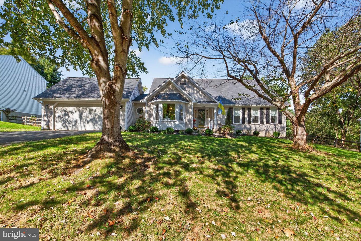 35570 Sassafras Drive, Round Hill
