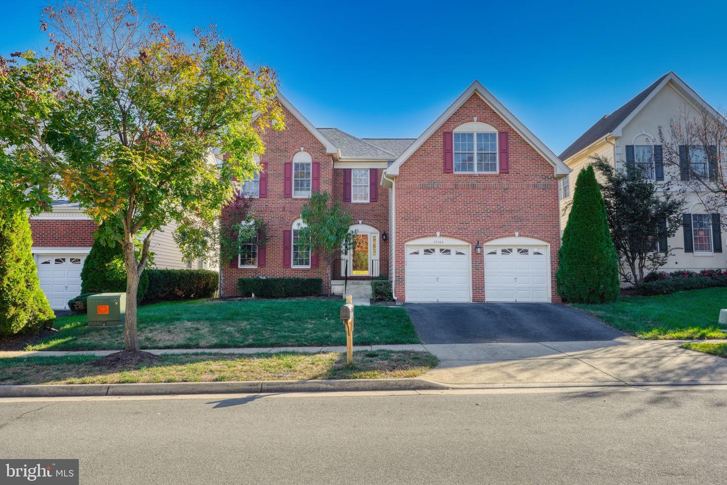 25466 Chambers Drive, Chantilly