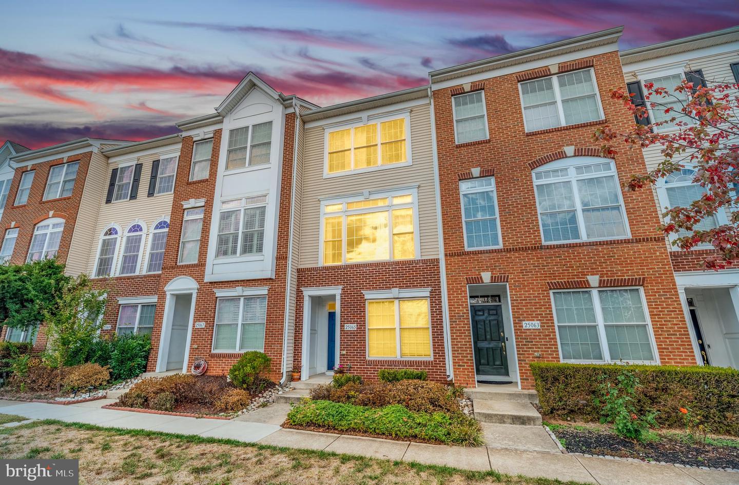 25065 Riding Center Drive, Chantilly