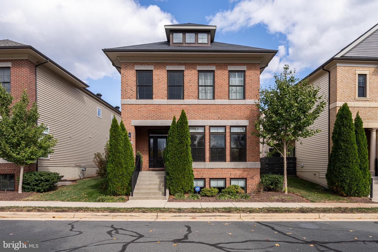 44532 Stepney Drive, Ashburn