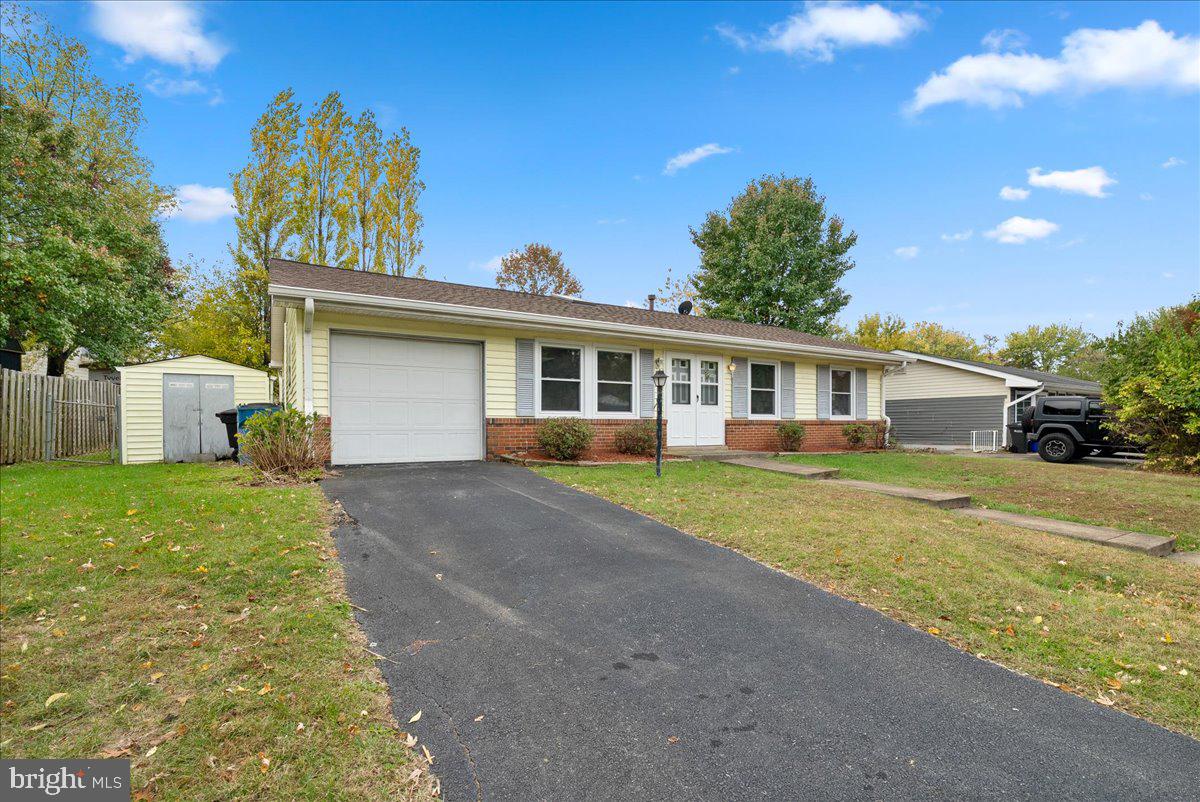 314 E Staunton Avenue E, Sterling
