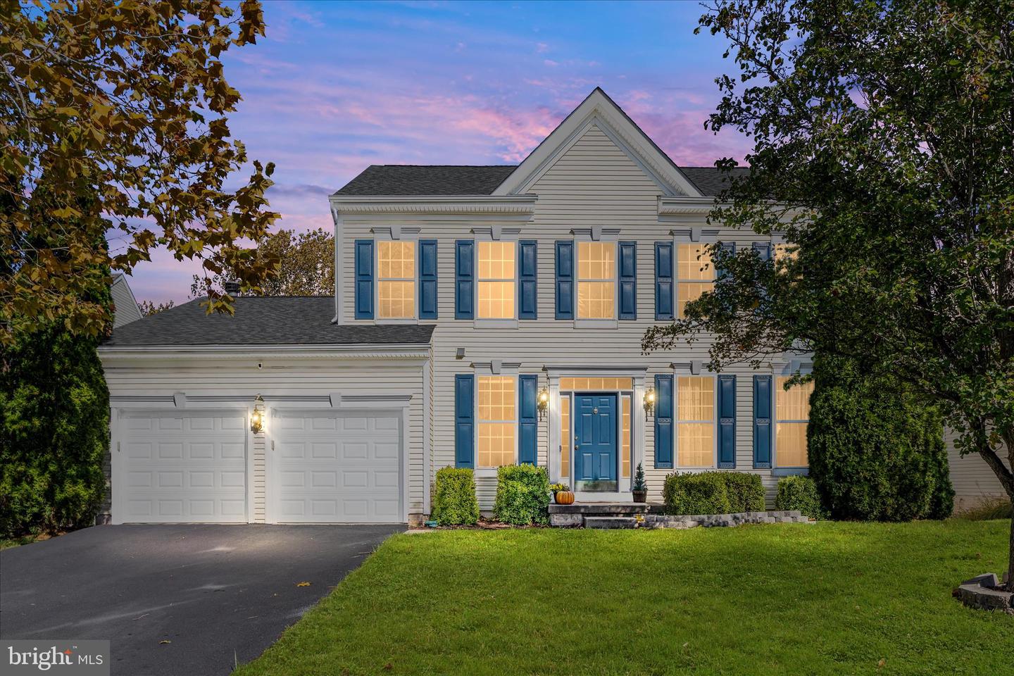 17148 Magic Mountain Drive, Round Hill