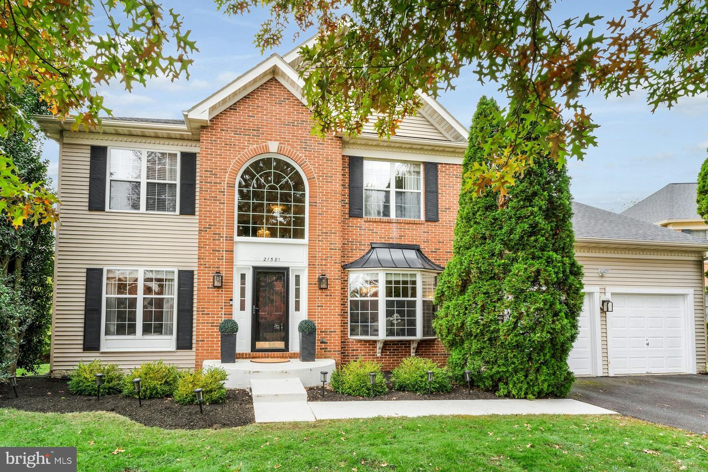 21581 Kouros Court, Ashburn