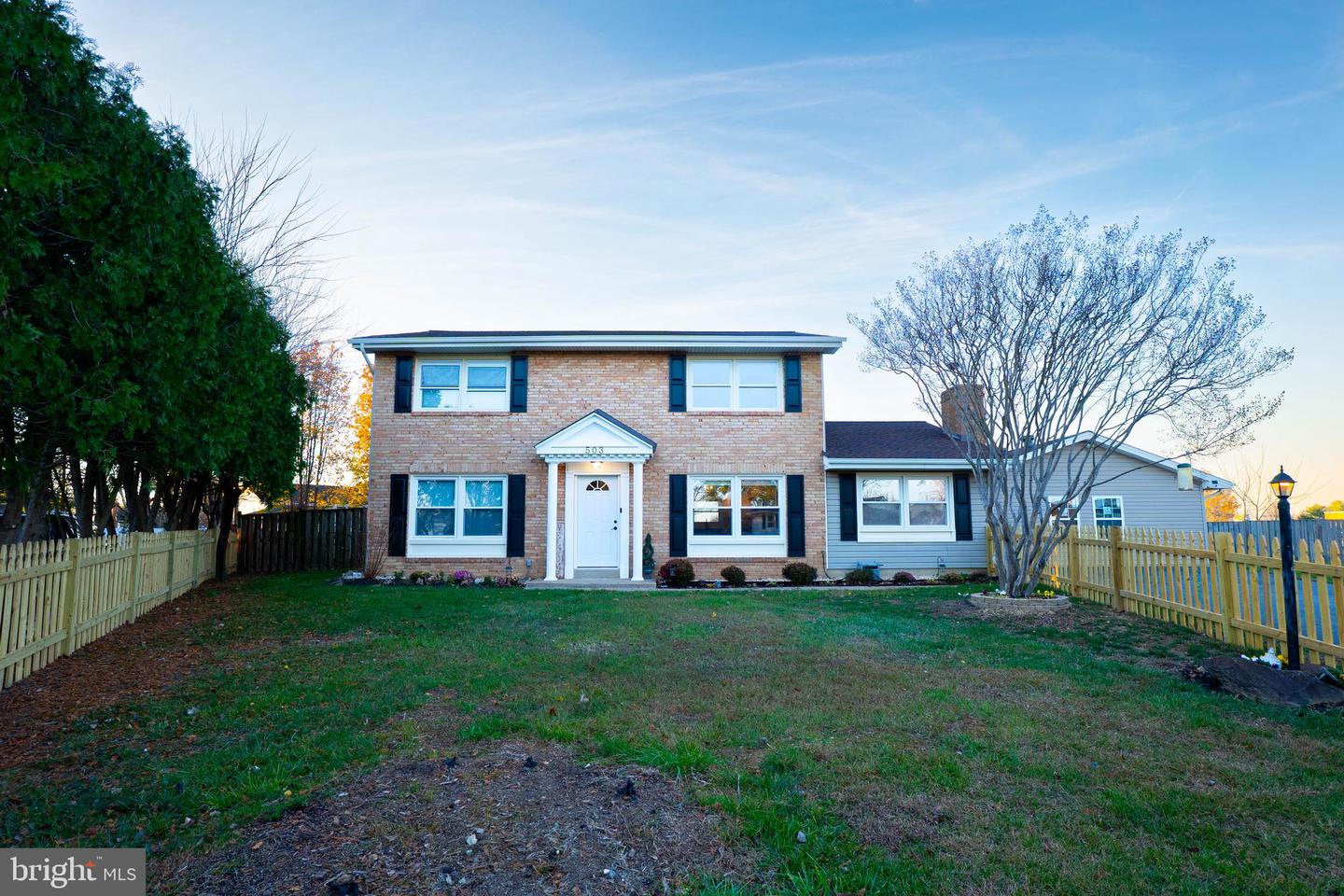 503 S Maple Court, Sterling