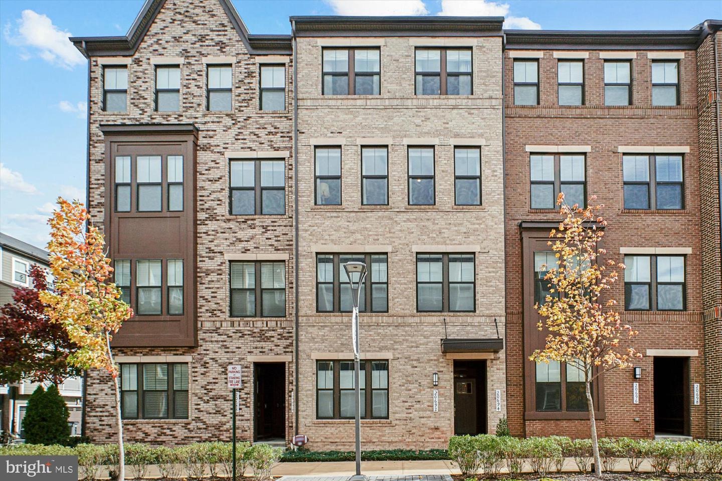 20694 Wood Quay Drive, Sterling
