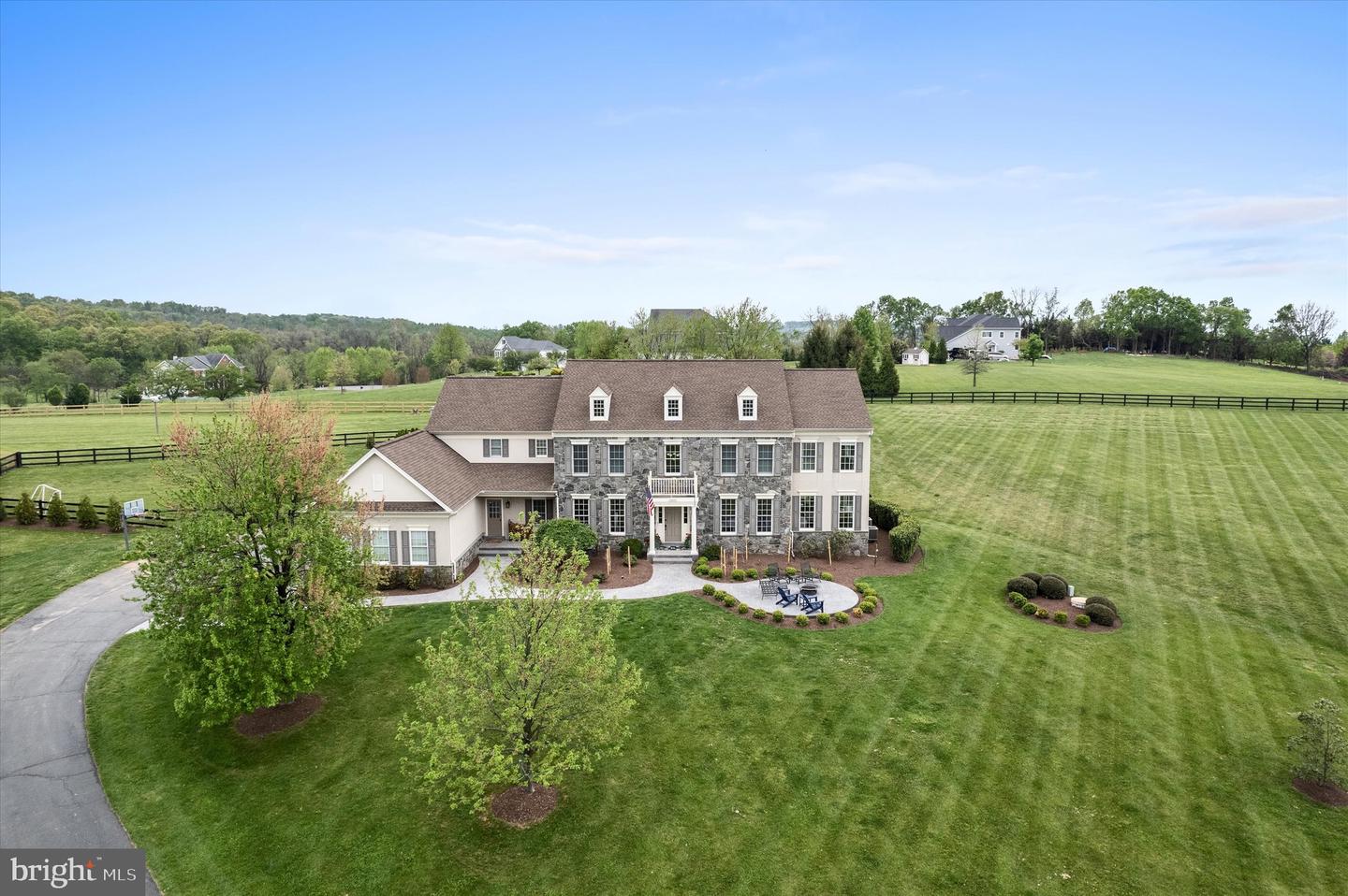 15097 Barlow Drive, Waterford