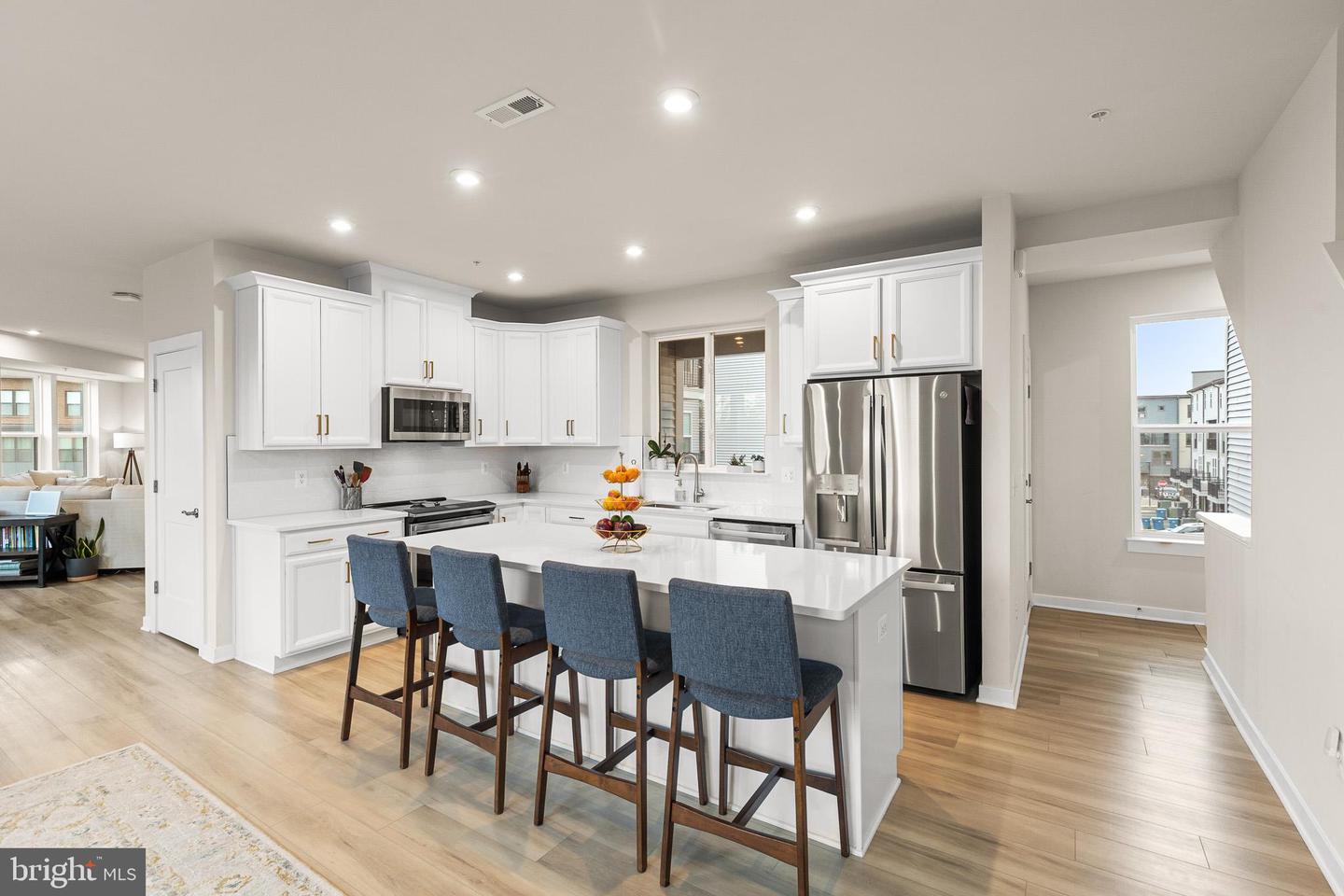 43769 Transit Square, Ashburn