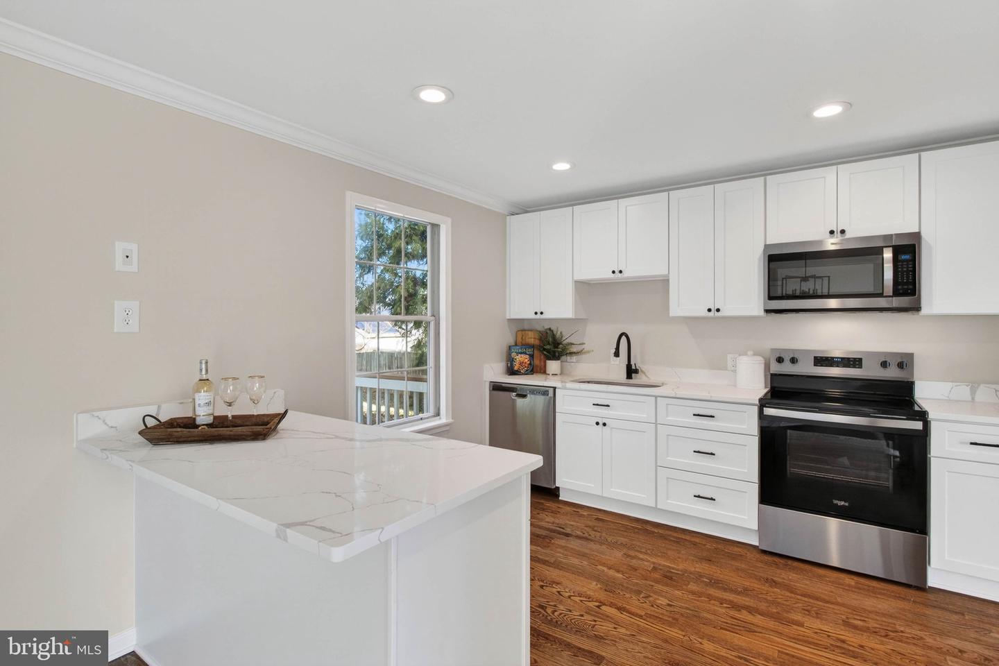 806 Cattail Lane NE, Leesburg